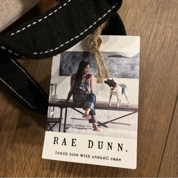 Raw Dunn Tan Linen Insulated Lunch Tote w/Shoulder Strap, Utensil Case 9x8x5 NWT - Picture 6 of 12